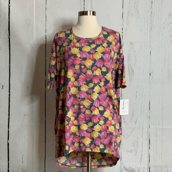 LuLa Roe Irma - Picture 1 of 7